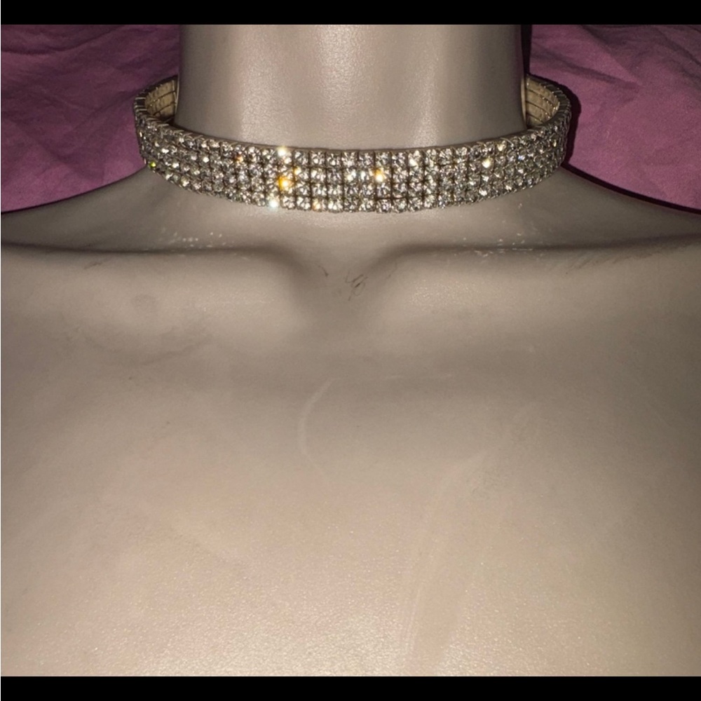 4 row Silvertone bling rhinestone choker